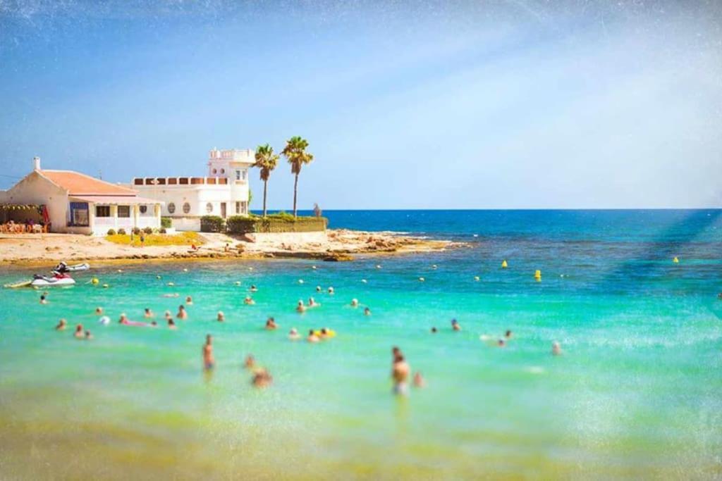 Nice Holidays Apartment In Torreveja, Torrevieja Exterior foto