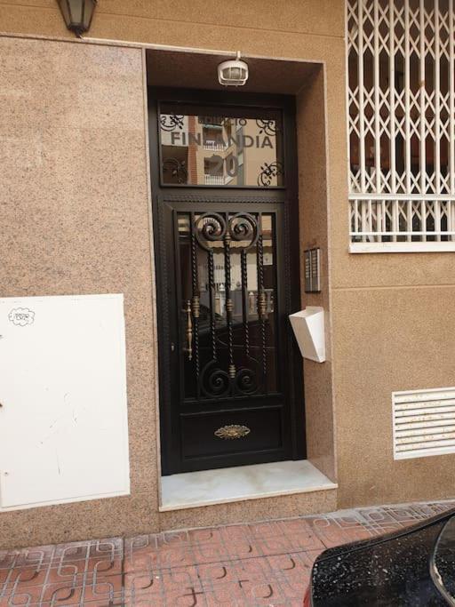 Nice Holidays Apartment In Torreveja, Torrevieja Exterior foto