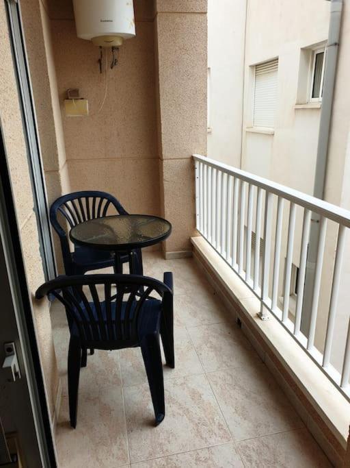 Nice Holidays Apartment In Torreveja, Torrevieja Exterior foto