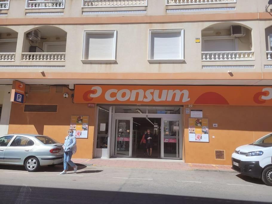 Nice Holidays Apartment In Torreveja, Torrevieja Exterior foto