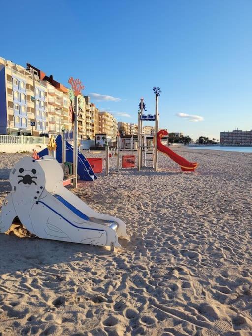 Nice Holidays Apartment In Torreveja, Torrevieja Exterior foto